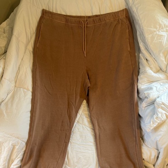 Women's Old Navy XL Joggers Sweatpants - Picture 1 of 4